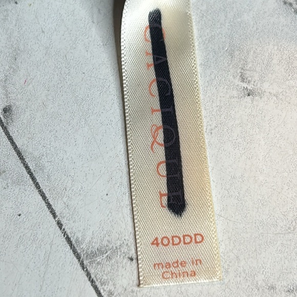 NWT NWOT Cacique Lane Bryant Womans Bra Black Boost Plunge UNDERWIRE SIZE 40DDD - Picture 7 of 8